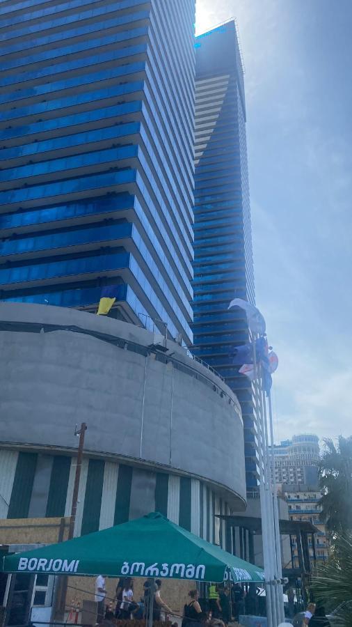 Orbi City Luxury Suite Batumi Esterno foto