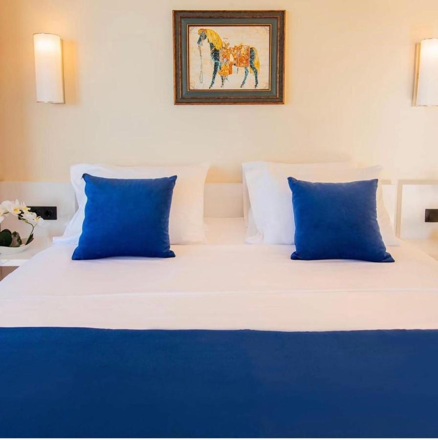 Orbi City Luxury Suite Batumi Esterno foto