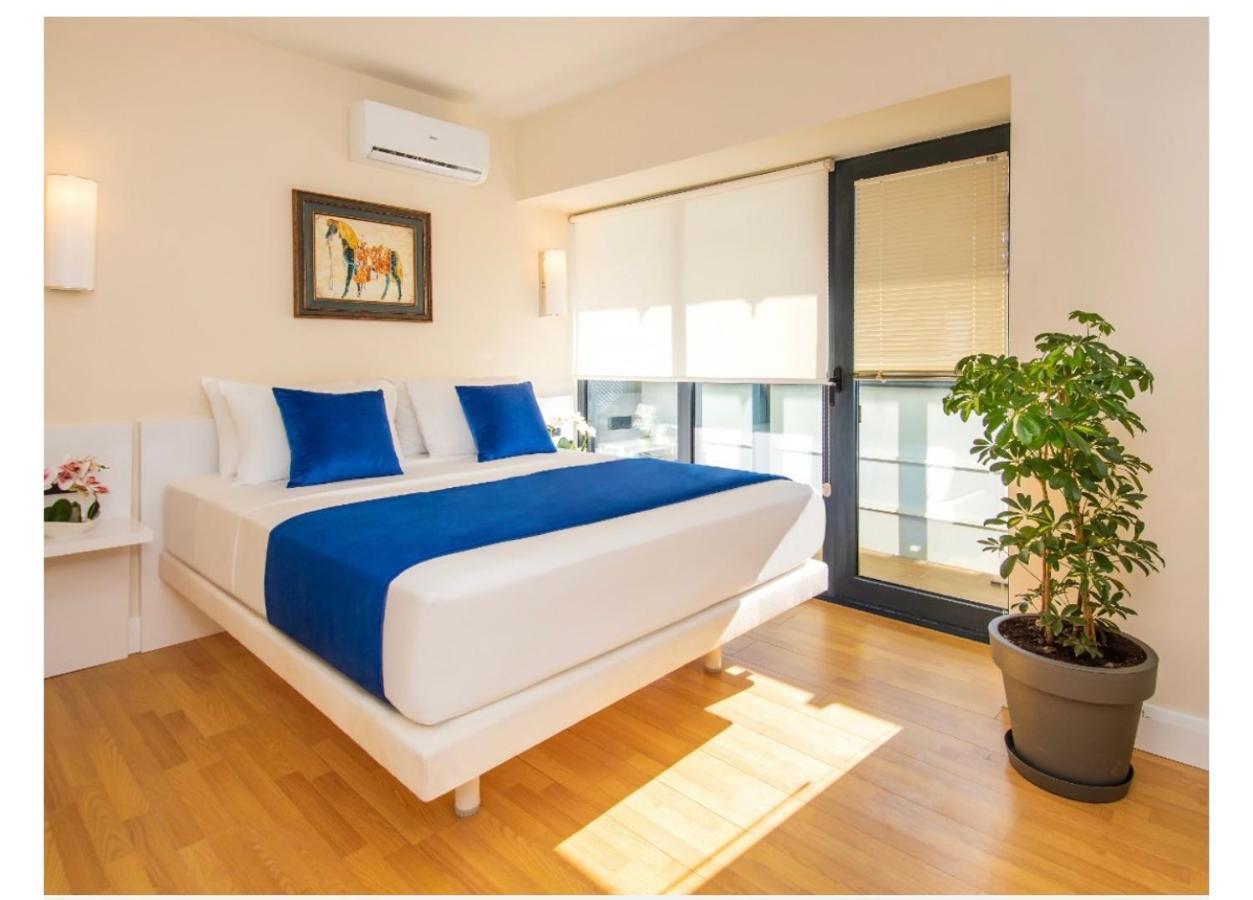 Orbi City Luxury Suite Batumi Esterno foto