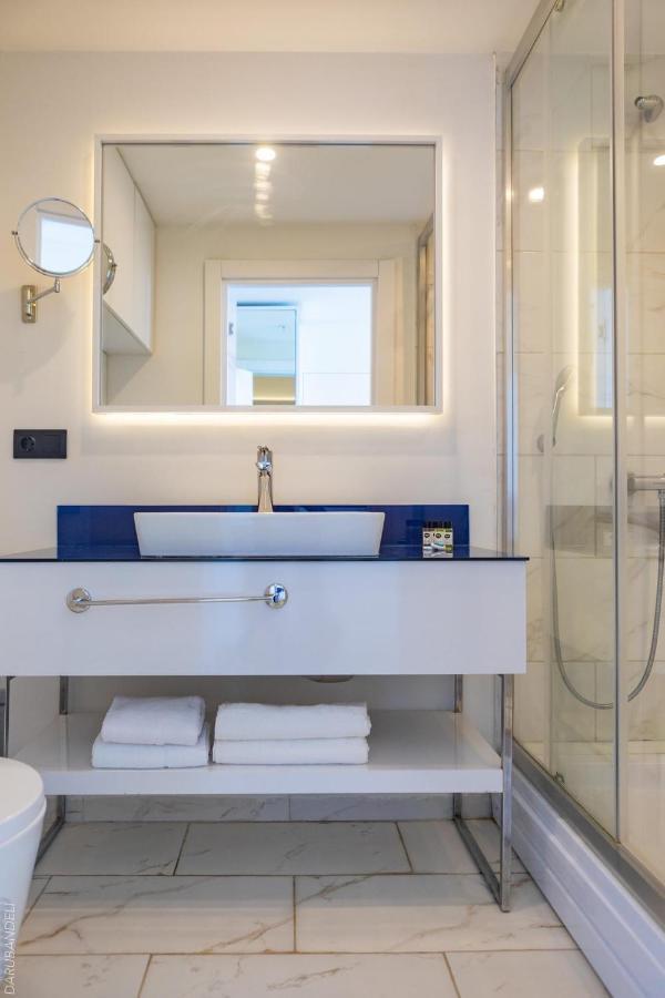 Orbi City Luxury Suite Batumi Esterno foto