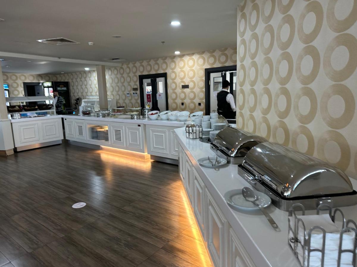 Orbi City Luxury Suite Batumi Esterno foto